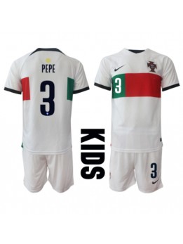 Portugal Pepe #3 Auswärts Trikotsatz für Kinder WM 2022 Kurzarm (+ Kurze Hosen)